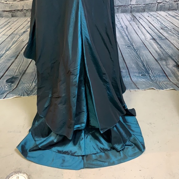 Party time by Lisa Kane 8 NWT - Picture 3 of 12